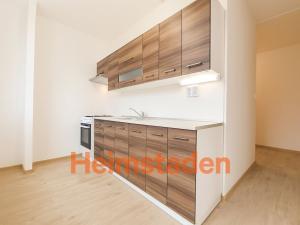 Pronájem bytu 2+1, Orlová - Lutyně, Masarykova třída, 56 m2