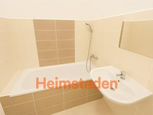 Pronájem bytu 2+1, Orlová - Lutyně, Masarykova třída, 56 m2