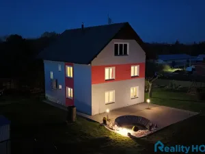 Prodej rodinného domu, Stádlec, 360 m2