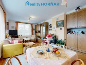 Prodej rodinného domu, Stádlec, 360 m2