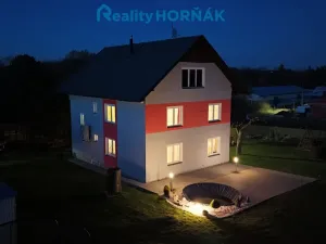 Prodej rodinného domu, Stádlec, 360 m2