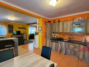 Prodej rodinného domu, Sušice - Volšovy, 270 m2