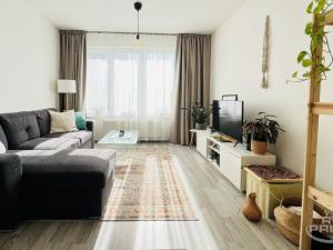 Prodej bytu 2+kk, Praha - Holešovice, V háji, 50 m2