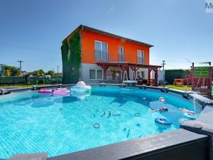 Prodej rodinného domu, Obříství, Povodňová, 150 m2