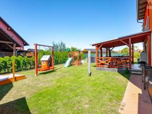Prodej rodinného domu, Obříství, Povodňová, 150 m2