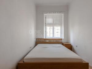 Pronájem bytu 2+1, Praha - Žižkov, Jičínská, 48 m2