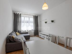 Pronájem bytu 2+1, Praha - Žižkov, Jičínská, 48 m2
