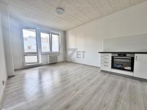 Pronájem bytu 1+kk, Ostrava - Moravská Ostrava, Nádražní, 29 m2