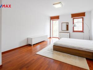 Prodej bytu 3+kk, Karlovy Vary, Nebozízek, 155 m2