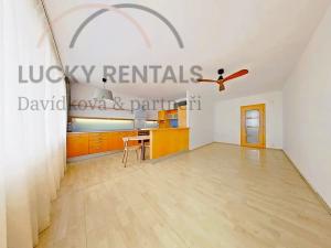 Pronájem bytu 2+kk, Praha - Krč, Horáčkova, 61 m2