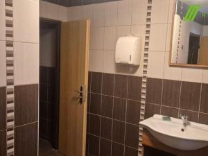 Prodej obchodního prostoru, Dubňany, Horní huť, 790 m2