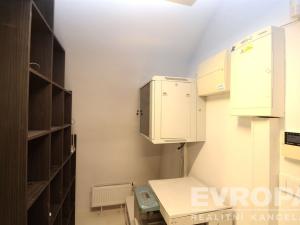 Pronájem obchodního prostoru, Praha - Holešovice, Na Maninách, 250 m2
