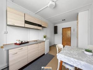 Prodej chaty, Kadaň, 20 m2