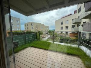 Pronájem bytu 2+kk, Praha - Modřany, 70 m2