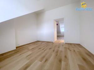 Pronájem bytu 2+kk, Praha - Chodov, Švabinského, 42 m2