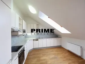 Pronájem kanceláře, Praha - Smíchov, Štefánikova, 129 m2