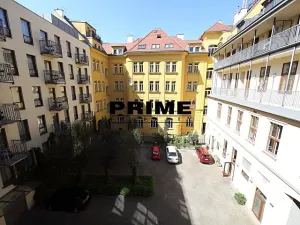 Pronájem kanceláře, Praha - Smíchov, Štefánikova, 129 m2