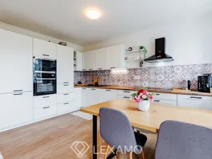 Prodej bytu 3+kk, Hrušovany nad Jevišovkou, Zahradní, 72 m2