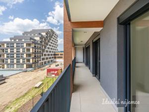Pronájem bytu 3+kk, Praha - Hloubětín, Domalípova, 90 m2