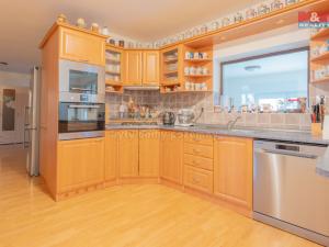 Prodej rodinného domu, Vojkovice, Hlavní, 252 m2