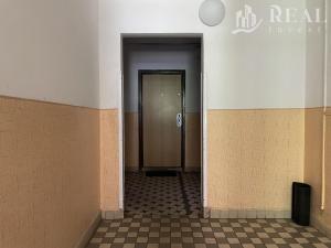 Prodej bytu 1+kk, Teplice - Trnovany, Krušnohorská, 34 m2