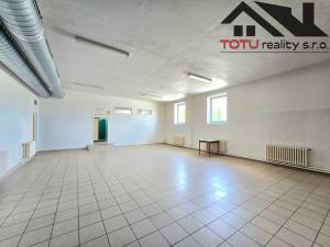 Pronájem kanceláře, Černožice, 400 m2