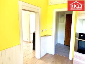 Prodej bytu 2+1, Karlovy Vary - Drahovice, Prašná, 53 m2