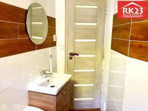 Prodej bytu 2+1, Karlovy Vary - Drahovice, Prašná, 53 m2