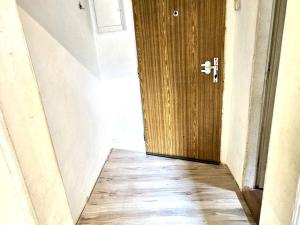 Prodej bytu 2+1, Karlovy Vary - Drahovice, Prašná, 53 m2