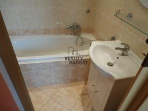 Pronájem bytu 3+1, Znojmo, Dukelských bojovníků, 72 m2