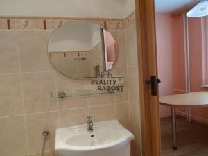 Pronájem bytu 3+1, Znojmo, Dukelských bojovníků, 72 m2