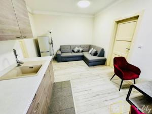 Prodej bytu 2+kk, Teplice - Trnovany, U Vlastního krbu, 50 m2