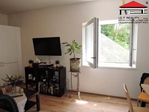 Prodej bytu 3+1, Praha - Lochkov, Cementářská, 88 m2