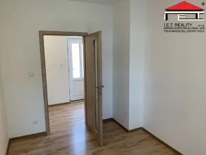 Prodej bytu 3+1, Praha - Lochkov, Cementářská, 88 m2