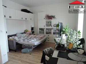 Prodej bytu 1+kk, Praha - Lochkov, Cementářská, 28 m2