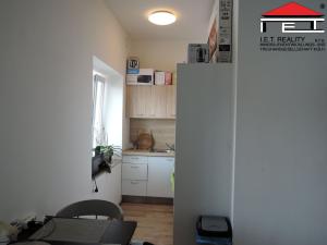 Prodej bytu 1+kk, Praha - Lochkov, Cementářská, 28 m2