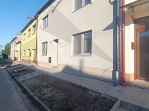 Prodej bytu 2+kk, Ivanovice na Hané, 9. května, 57 m2