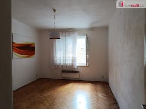 Pronájem bytu 1+1, Praha - Braník, Bezová, 55 m2