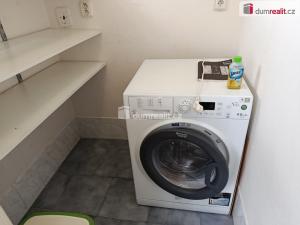 Pronájem bytu 1+1, Praha - Braník, Bezová, 55 m2