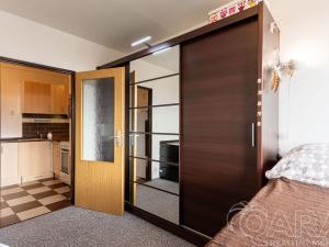 Pronájem bytu 2+1, Praha, Cukrovarská, 44 m2