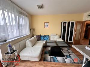 Pronájem bytu 2+kk, Praha - Motol, Jeřabinová, 44 m2