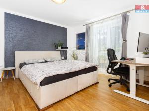 Pronájem bytu 2+1, Pardubice - Zelené Předměstí, Artura Krause, 56 m2