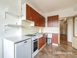 Pronájem bytu 2+1, Praha - Dejvice, Evropská, 76 m2