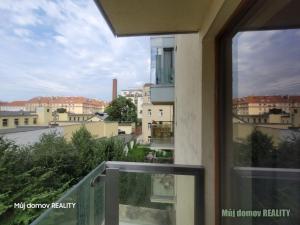 Pronájem bytu 2+kk, Praha - Holešovice, Komunardů, 60 m2