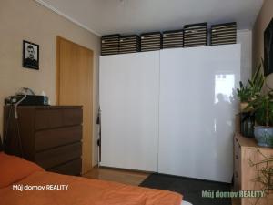 Pronájem bytu 2+kk, Praha - Holešovice, Komunardů, 60 m2