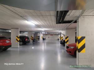 Pronájem bytu 2+kk, Praha - Holešovice, Komunardů, 60 m2
