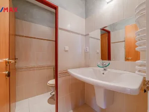 Prodej ubytování, Havířov - Šumbark, U Nádraží, 595 m2