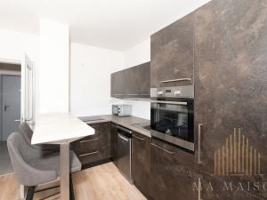 Pronájem bytu 2+kk, Praha - Modřany, Daškova, 41 m2