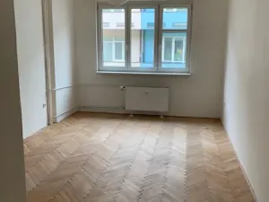 Pronájem bytu 2+1, Pardubice, Sladkovského, 70 m2