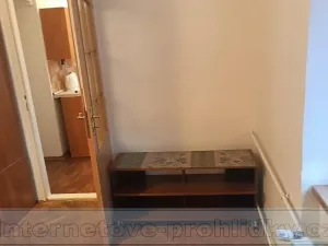 Pronájem bytu 2+1, Praha - Hloubětín, Poděbradská, 58 m2